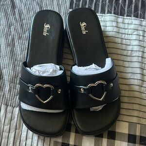 Shein Black Heart Detail Women's Slides